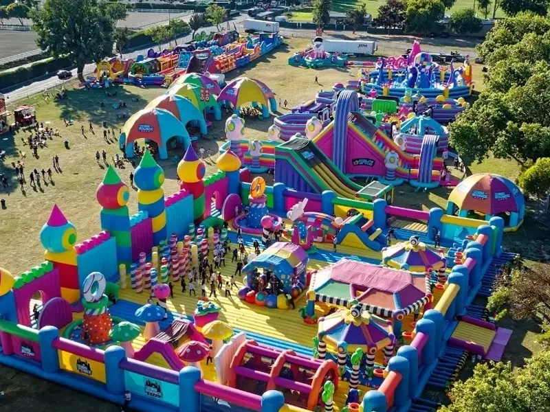 Bahan tarpaulin apa sing luwih cocog kanggo panggunaan ruangan jangka panjang?